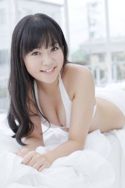 美女脱衣写真